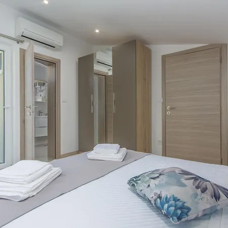 Romina By Interhome Villa *