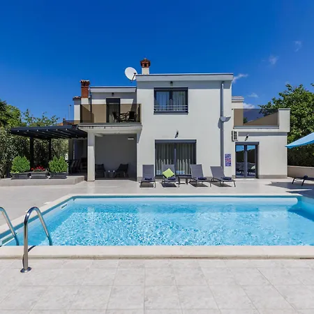 Villa Romina By Interhome