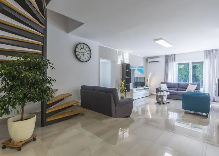 빌라 Romina By Interhome *